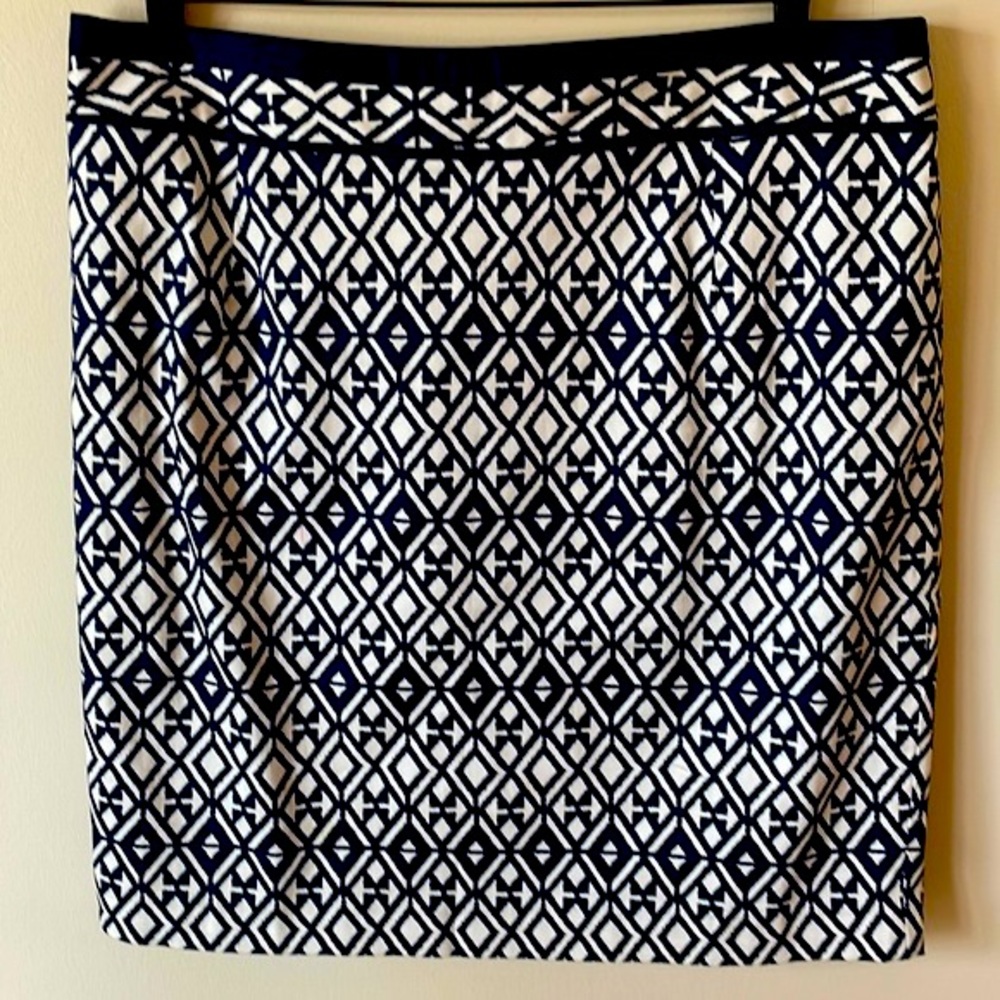 Mario Serrano Print Skirt Blue/White Size L